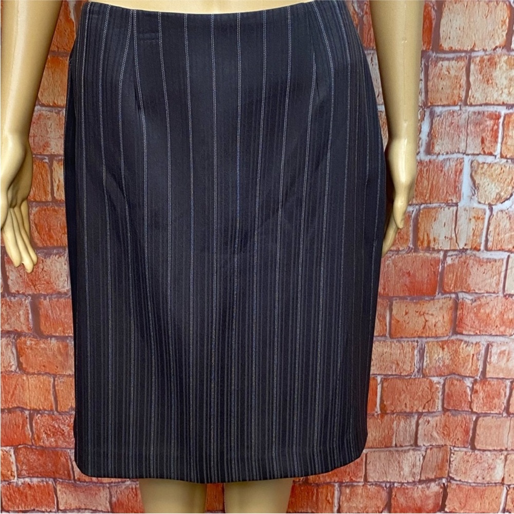 Giorgio Fiorlini Vintage Dark Gray‎ Pinstripe Blazer and Skirt Set Suit - Picture 8 of 16